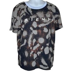 Love Tribe|Friends T-shirt Size M